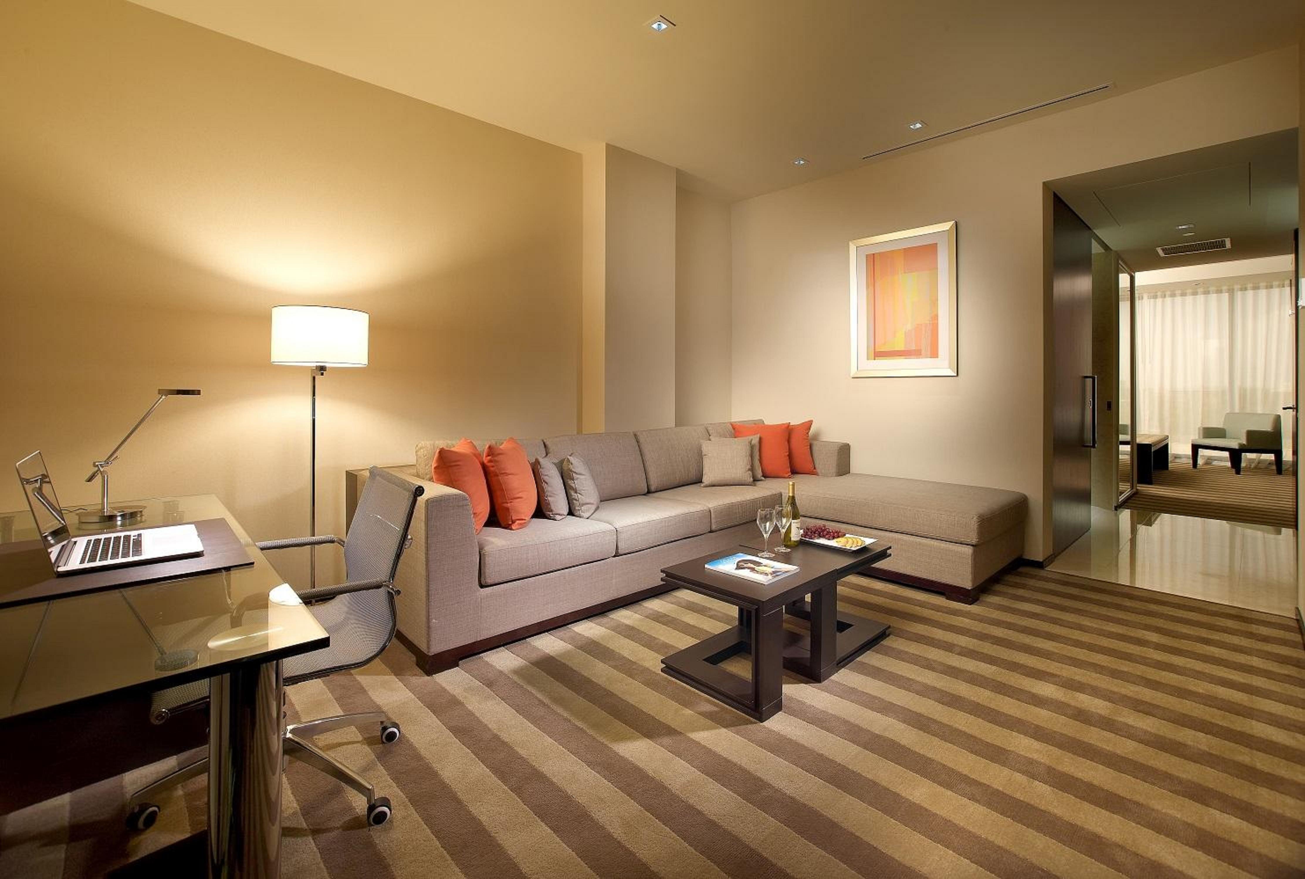 โรงแรมอีบี ไมอามี แอร์พอร์ต Miami Springs ภายนอก รูปภาพ